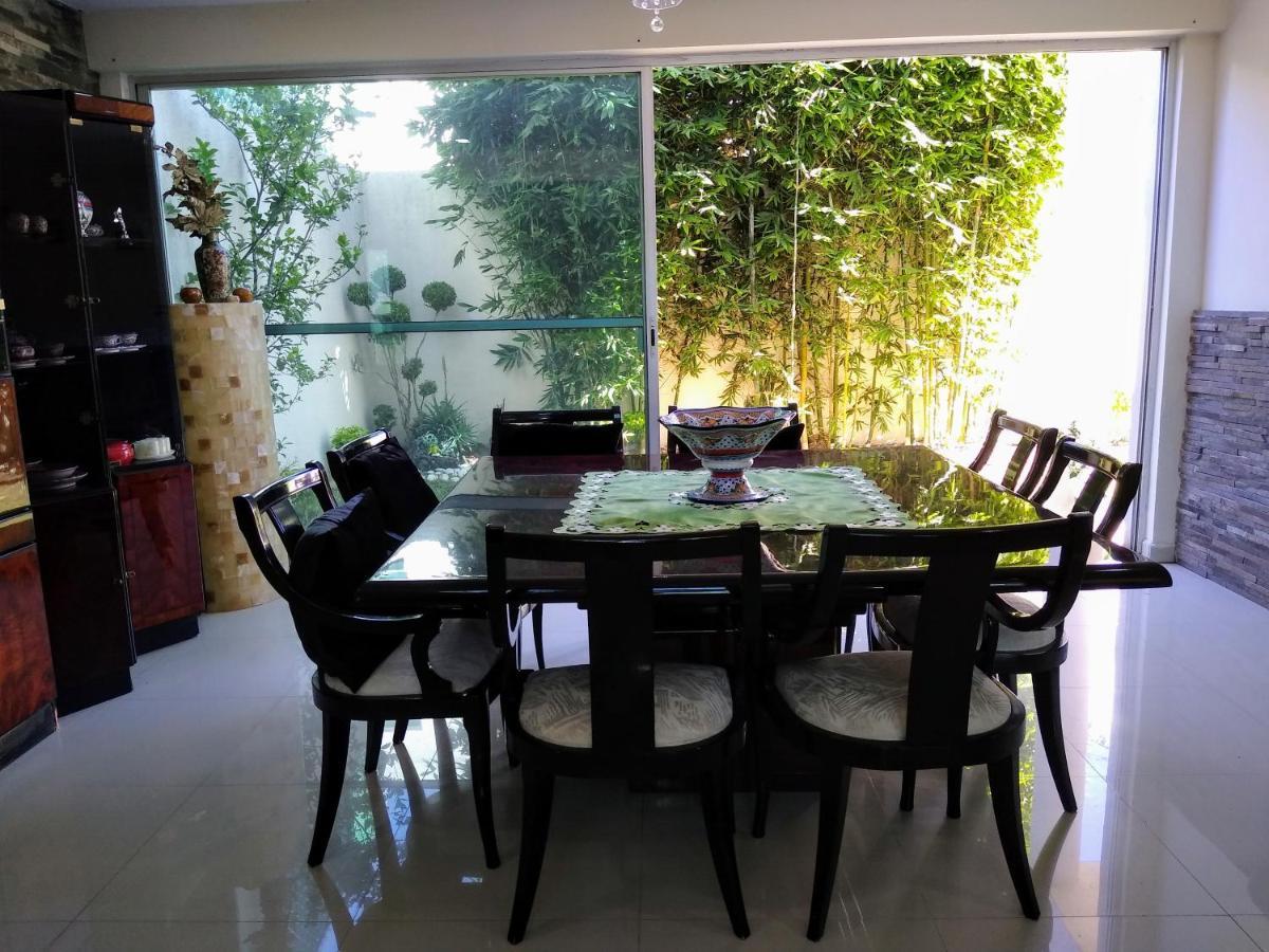 Habitacion Matrimonial Con Cama Y Sofa Para Cuatro Personas Tlaxcalancingo Exterior foto